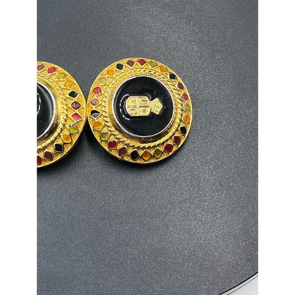 Liz Claiborne Vintage Lg Oval Black Enamel Jewel Crest Clip Earrings - Picture 8 of 16